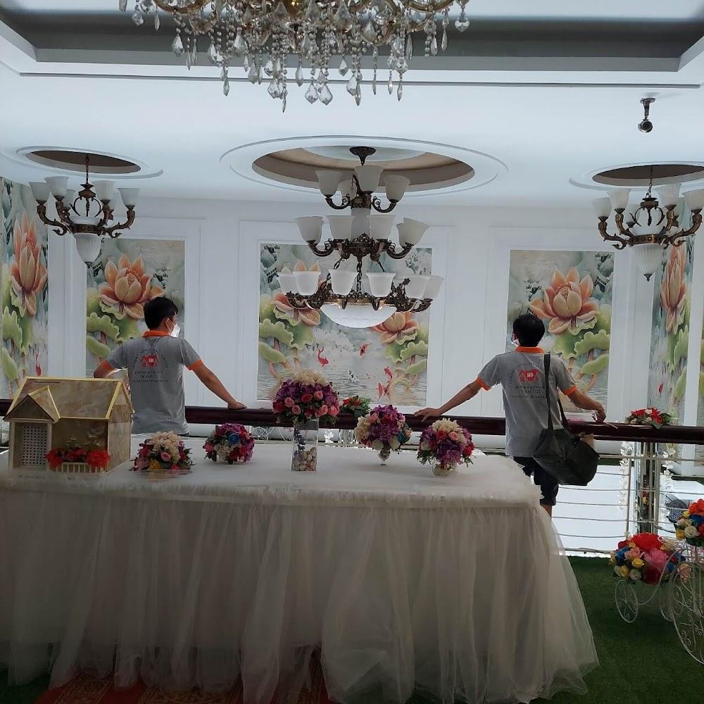 Thi công tranh giấy dán tường tại nhà hàng tiệc cưới Nam Bộ