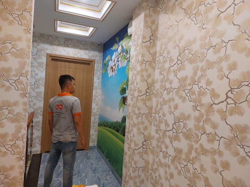 thi công giấy dán tường cao cấp cho hành lang biệt thự