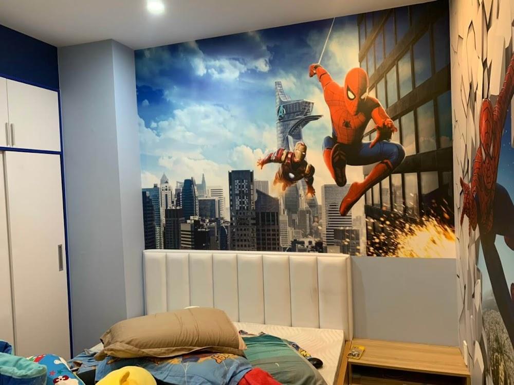 thi công tranh dán tường người nhện cho phòng bé trai