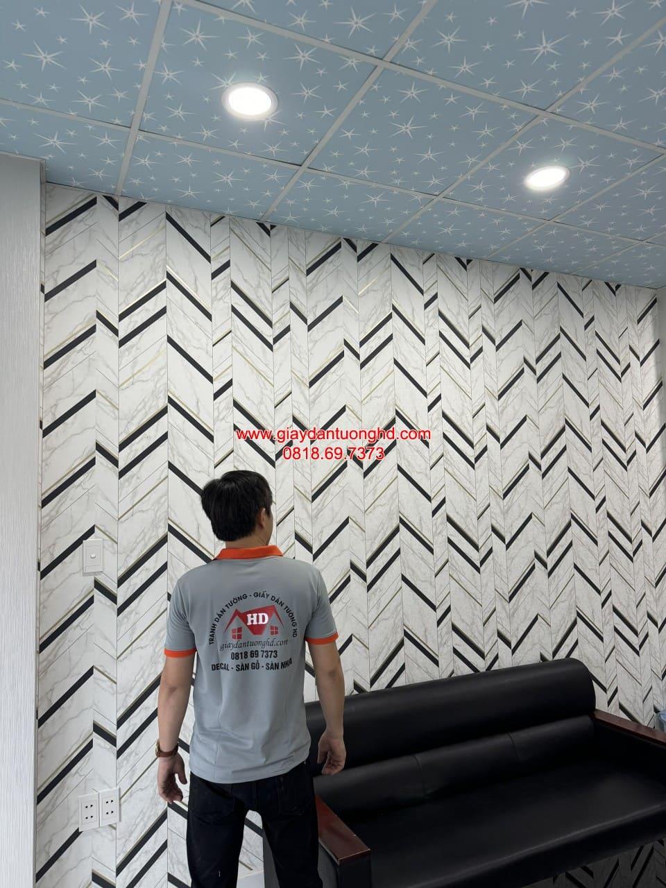 Bán và Thi công giấy dán tường trọn gói tại Quận 11
