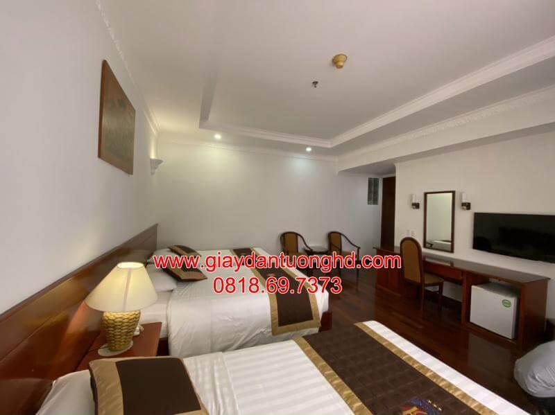 thi công giấy dán tường phòng ngủ khách sạn ở Phạm Thế Hiển, Quận 8
