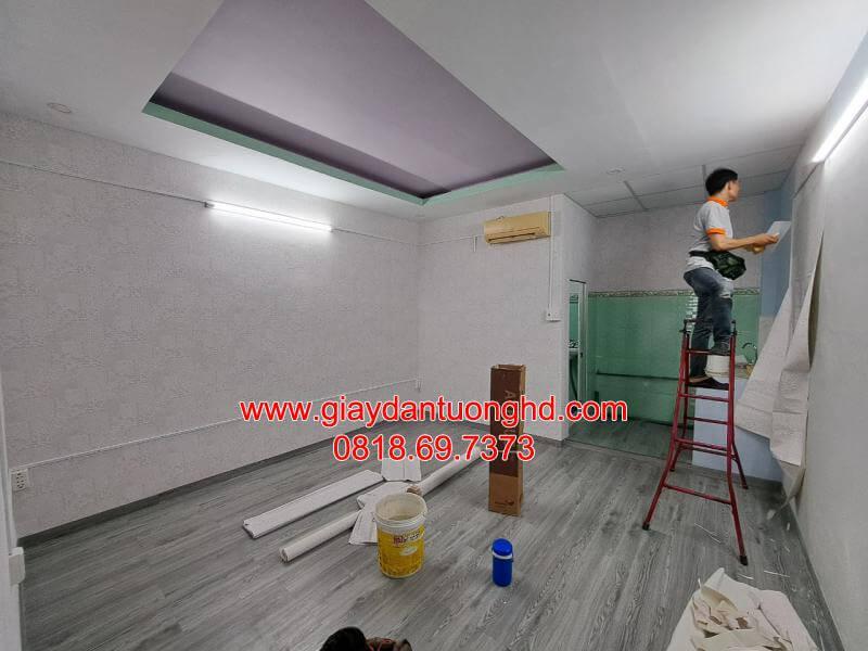 Thi Công Giấy Dán Tường Cho Phòng Trọ Cao Cấp, Căn Hộ Dịch Vụ Tại TP.HCM