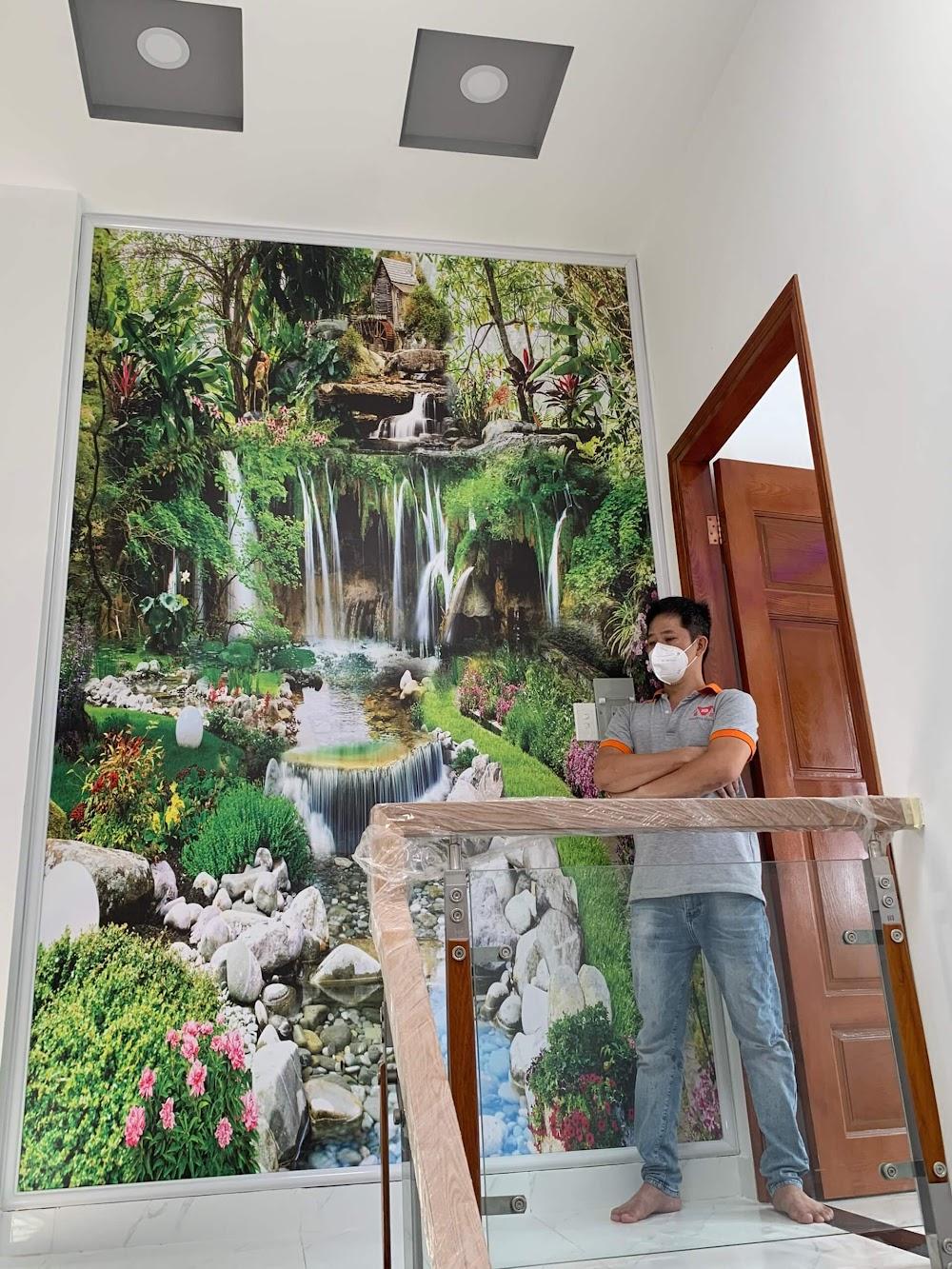 Tranh dán tường ngay cầu thang nhà khách hàng ở Quận 1