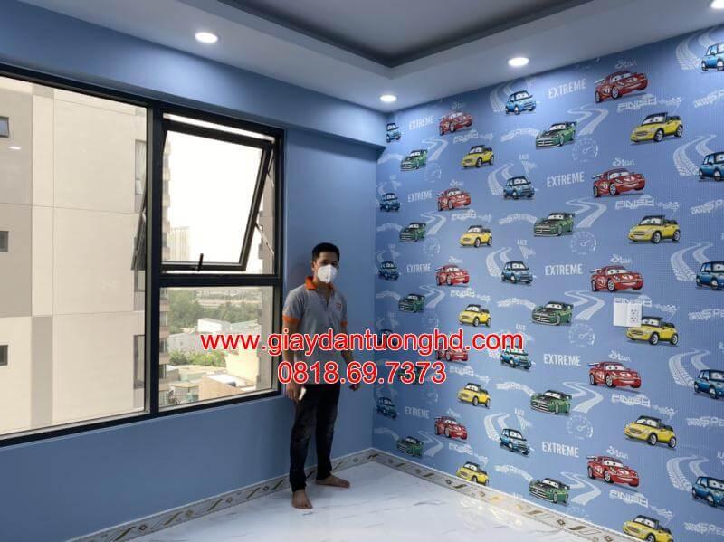 Giấy dán tường hình xe dành cho bé trai