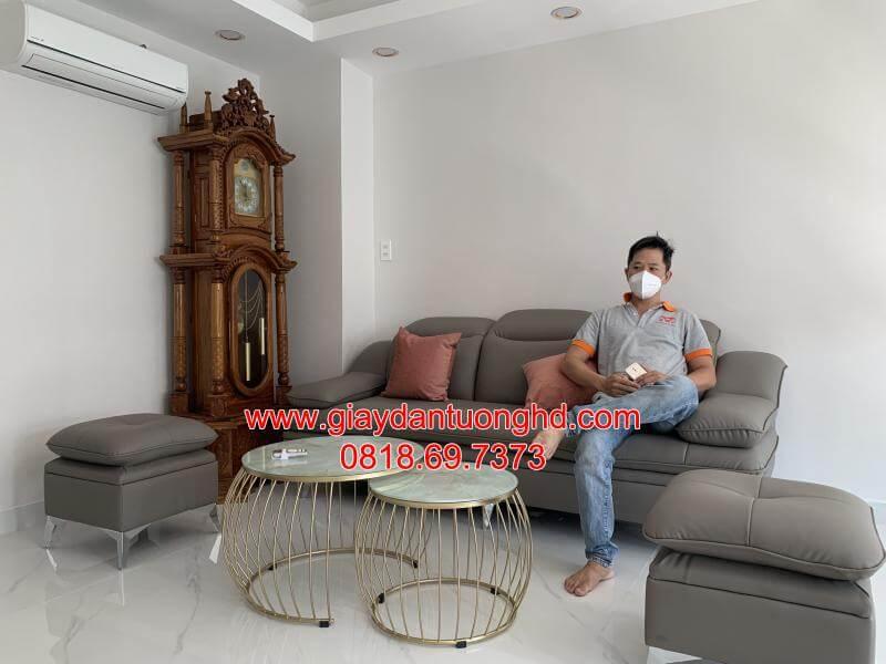 thi công giấy dán tường tại khu biệt thư Phú Gia