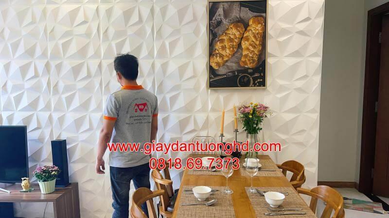 thi công giấy dán tường 3D Hàn Quốc cho nhà khách hàng ở Quận 10