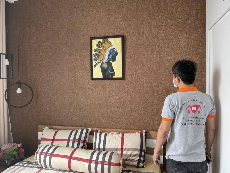 thi công giấy dán tường phòng ngủ tại Sunrise City