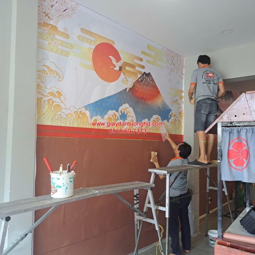 Thi công tranh giấy dán tường tại nhà hàng Nhật Bản ở Quận 7