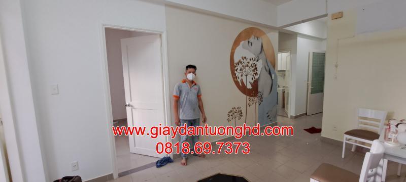 Hoàn thiện thi công mẫu tranh dán tường 3D nghệ thuật phong cách Bắc Âu hiện đại, tạo điểm nhấn chân thực, tinh tế và đầy chiều sâu nghệ thuật cho spa mini bên trong căn hộ chung cư.