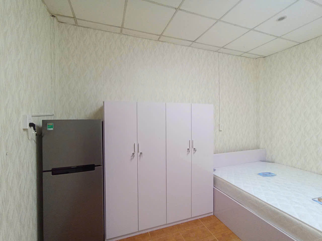 Những điều cần lưu ý sau khi chọn giấy dán tường